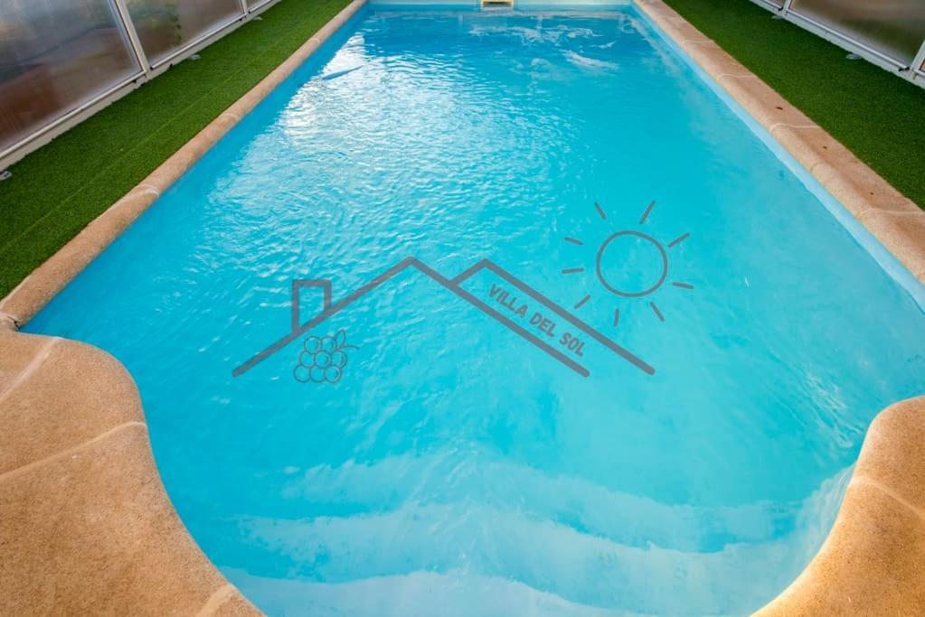 Villa Del Sol - Piscina Climatizada Mentrida Buitenkant foto