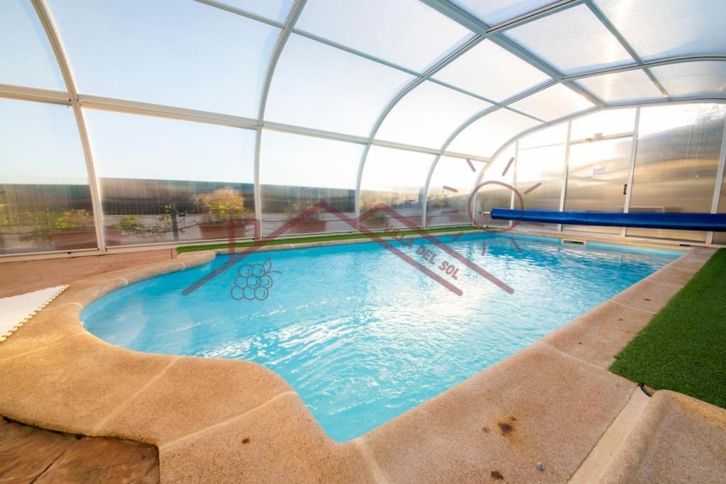 Villa Del Sol - Piscina Climatizada Mentrida Buitenkant foto