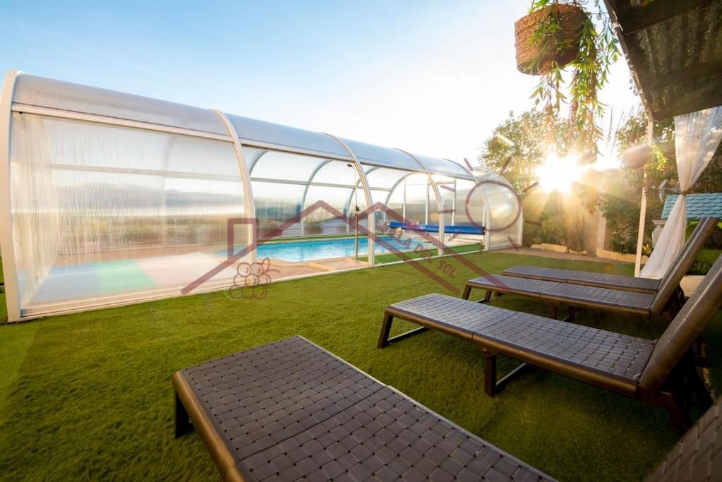 Villa Del Sol - Piscina Climatizada Mentrida Buitenkant foto